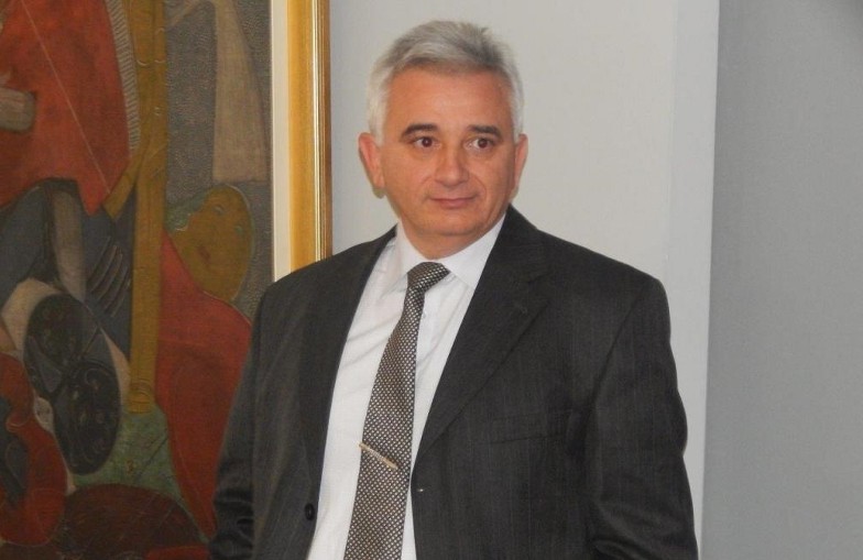 Иван Костов: Има ли място българският бизнес в електромобилния бранш?